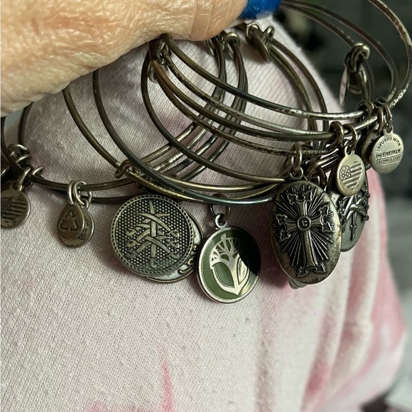 Alex and Ani bracelets they are 7 used few times only needs cleaning - Picture 1 of 7